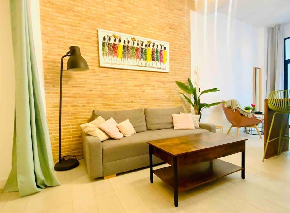 Appartement Beautiful Loft In The Heart Of Ruzafa, Soho à Valence Extérieur photo